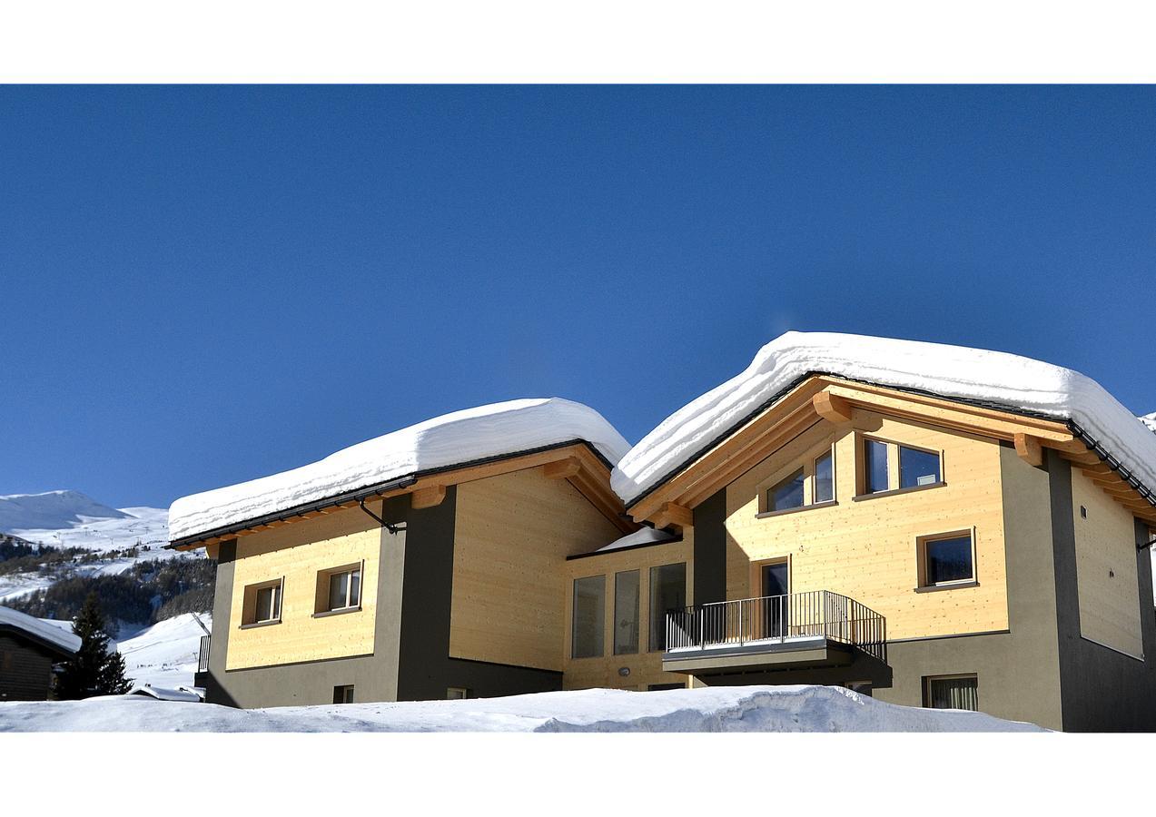 Hotel Piccolo Tibet Livigno Exteriör bild